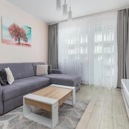 Blizej Morza Ii Apartament Z Garazem By Renters Kolobrzeg