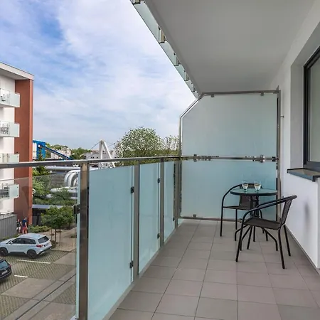 Blizej Morza Ii Apartament Z Garazem By Renters *