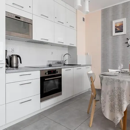 Blizej Morza Ii Apartament Z Garazem By Renters Apartment *